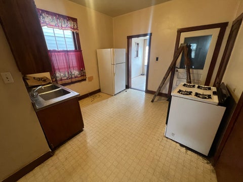 Tiny photo for 2111 W 50th Place, Chicago, IL 60609 (MLS # 12651589)