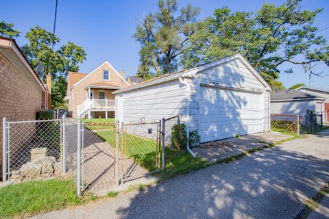Tiny photo for 6505 N Nordica Avenue, Chicago, IL 60631 (MLS # 12475347)