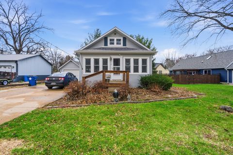 Photo of 618 W Putnam Street, Princeton, IL 61356 (MLS # 12600307)