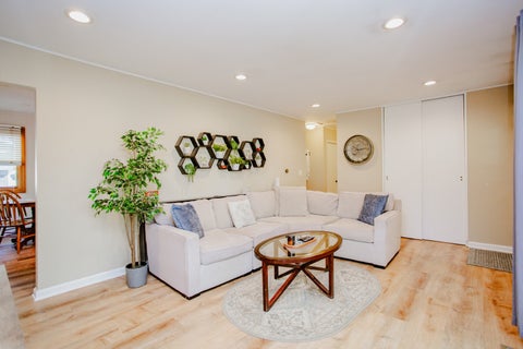 Tiny photo for 2106 Grouse Lane, Rolling Meadows, IL 60008 (MLS # 12752938)