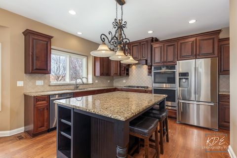 Tiny photo for 4031 Juneberry Road, Naperville, IL 60564 (MLS # 12613390)