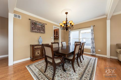 Tiny photo for 4031 Juneberry Road, Naperville, IL 60564 (MLS # 12613390)