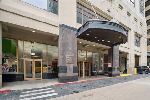 Tiny photo for 200 N Dearborn Street #7CD, Chicago, IL 60601 (MLS # 12564993)