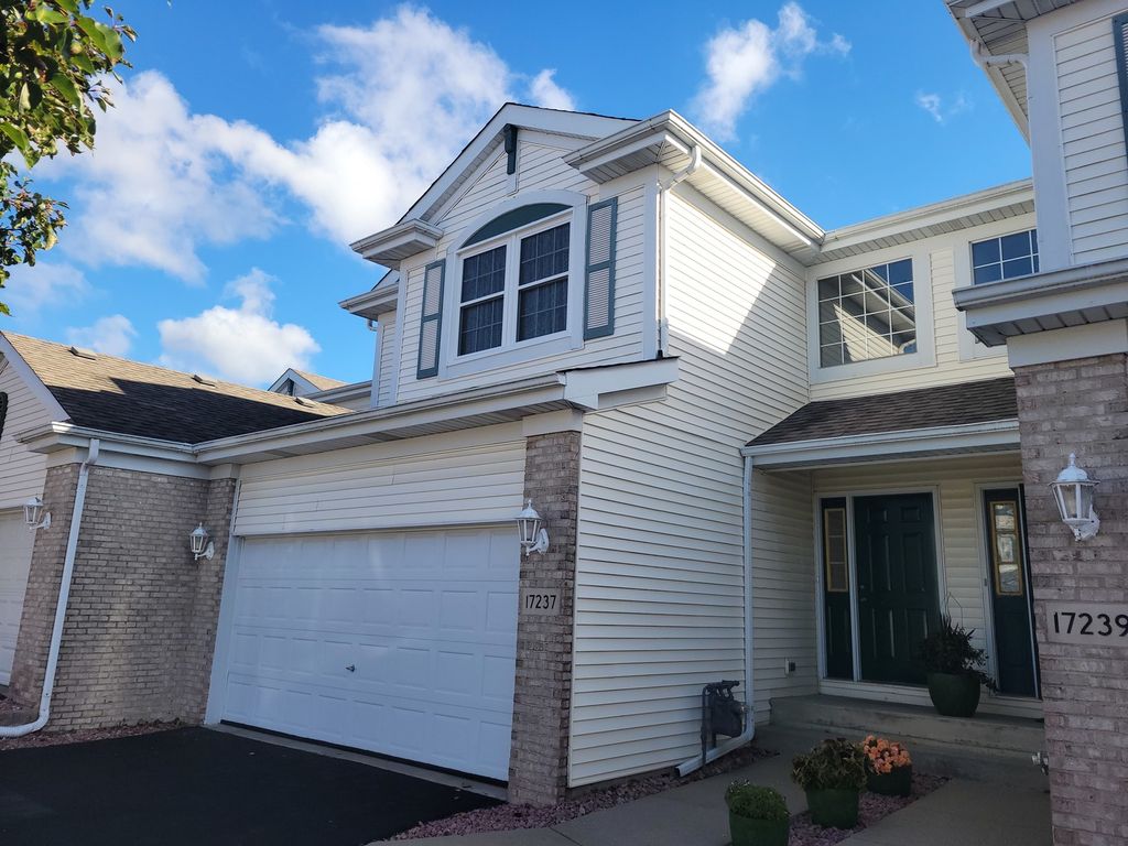 Photo for 17237 Arrow Head Drive, Lockport, IL 60441 (MLS # 12507568)