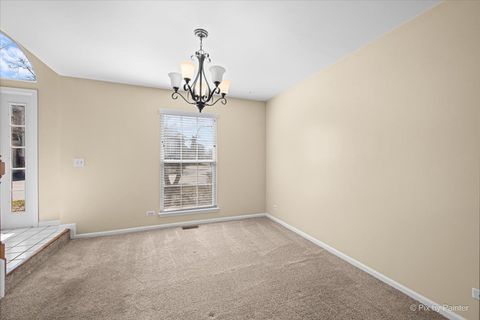 Tiny photo for 620 Stone Brook Court, Elk Grove Village, IL 60007 (MLS # 12592639)