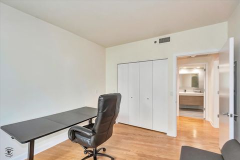 Tiny photo for 60 E Monroe Street #1701, Chicago, IL 60603 (MLS # 12548380)