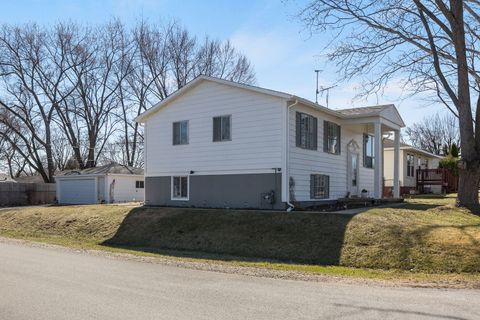 Tiny photo for 1421 Barberry Lane, Round Lake Beach, IL 60073 (MLS # 12597206)