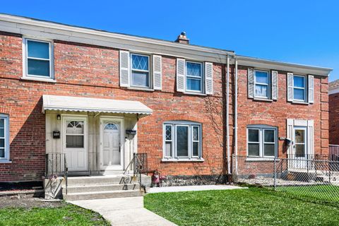 6361 S Lockwood Avenue Chicago IL 60638