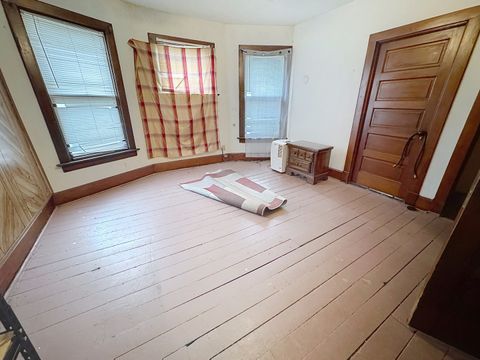 Tiny photo for 1640 W 3rd Street, Davenport, IA 52802 (MLS # 12587401)