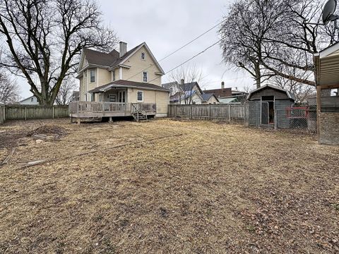 Tiny photo for 1640 W 3rd Street, Davenport, IA 52802 (MLS # 12587401)