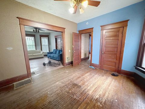 Tiny photo for 1640 W 3rd Street, Davenport, IA 52802 (MLS # 12587401)