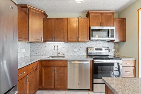 Tiny photo for 801 S PLYMOUTH Court #620, Chicago, IL 60605 (MLS # 12722749)