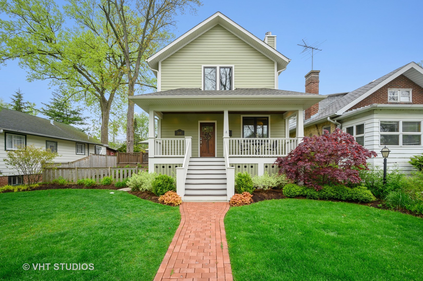 Photo 1 of 25 — 2438 Cowper Avenue, Evanston, IL 60201