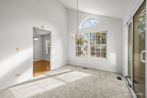 Tiny photo for 528 Penny Lane, Crystal Lake, IL 60014 (MLS # 12517068)