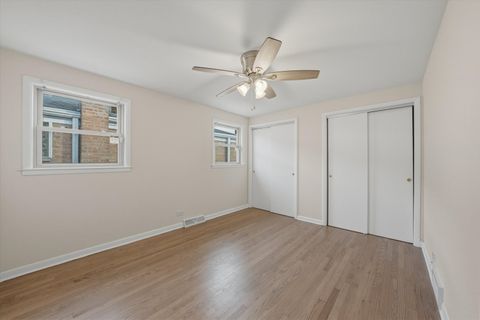 Tiny photo for 5820 S NARRAGANSETT Avenue, Chicago, IL 60638 (MLS # 12574167)