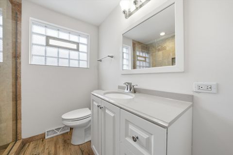 Tiny photo for 5820 S NARRAGANSETT Avenue, Chicago, IL 60638 (MLS # 12574167)