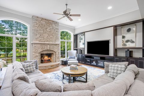 Tiny photo for 627 NANAK Court, Naperville, IL 60565 (MLS # 12457760)