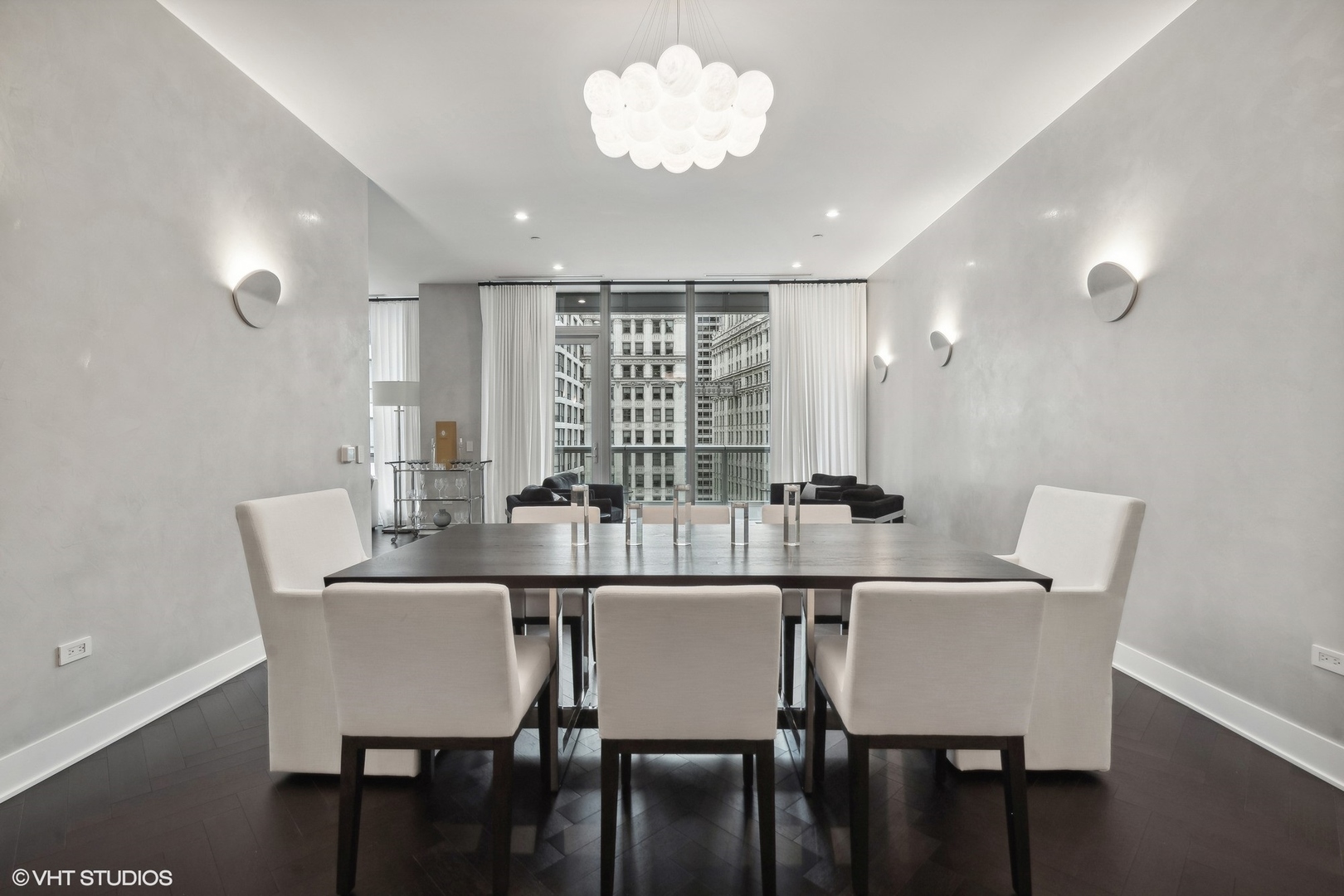 403 N Wabash Avenue 12B