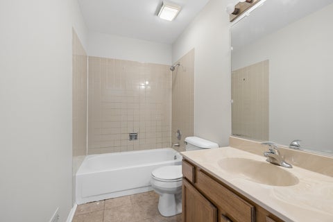 Tiny photo for 283 Meadowview Lane, Aurora, IL 60502 (MLS # 12695822)
