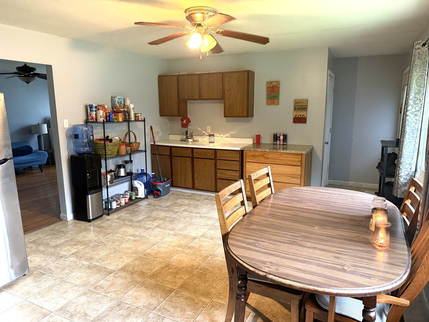 150 E Fremont Street