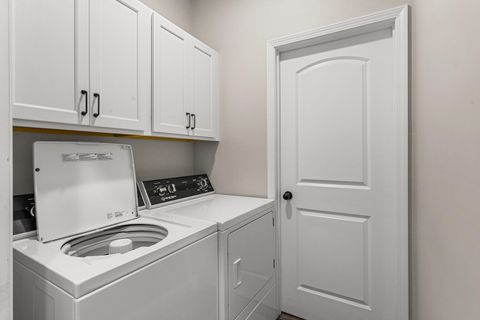 Tiny photo for 2510 N Fairfield Drive, Urbana, IL 61802 (MLS # 12427070)