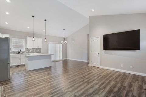 Tiny photo for 2510 N Fairfield Drive, Urbana, IL 61802 (MLS # 12427070)