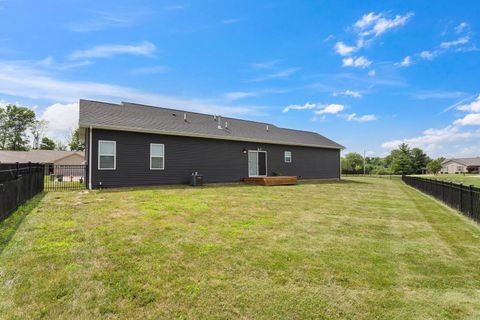 Tiny photo for 2510 N Fairfield Drive, Urbana, IL 61802 (MLS # 12427070)