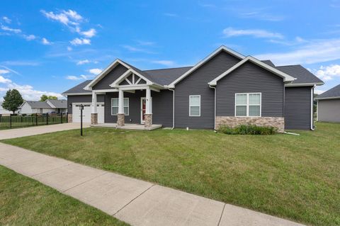 Tiny photo for 2510 N Fairfield Drive, Urbana, IL 61802 (MLS # 12427070)