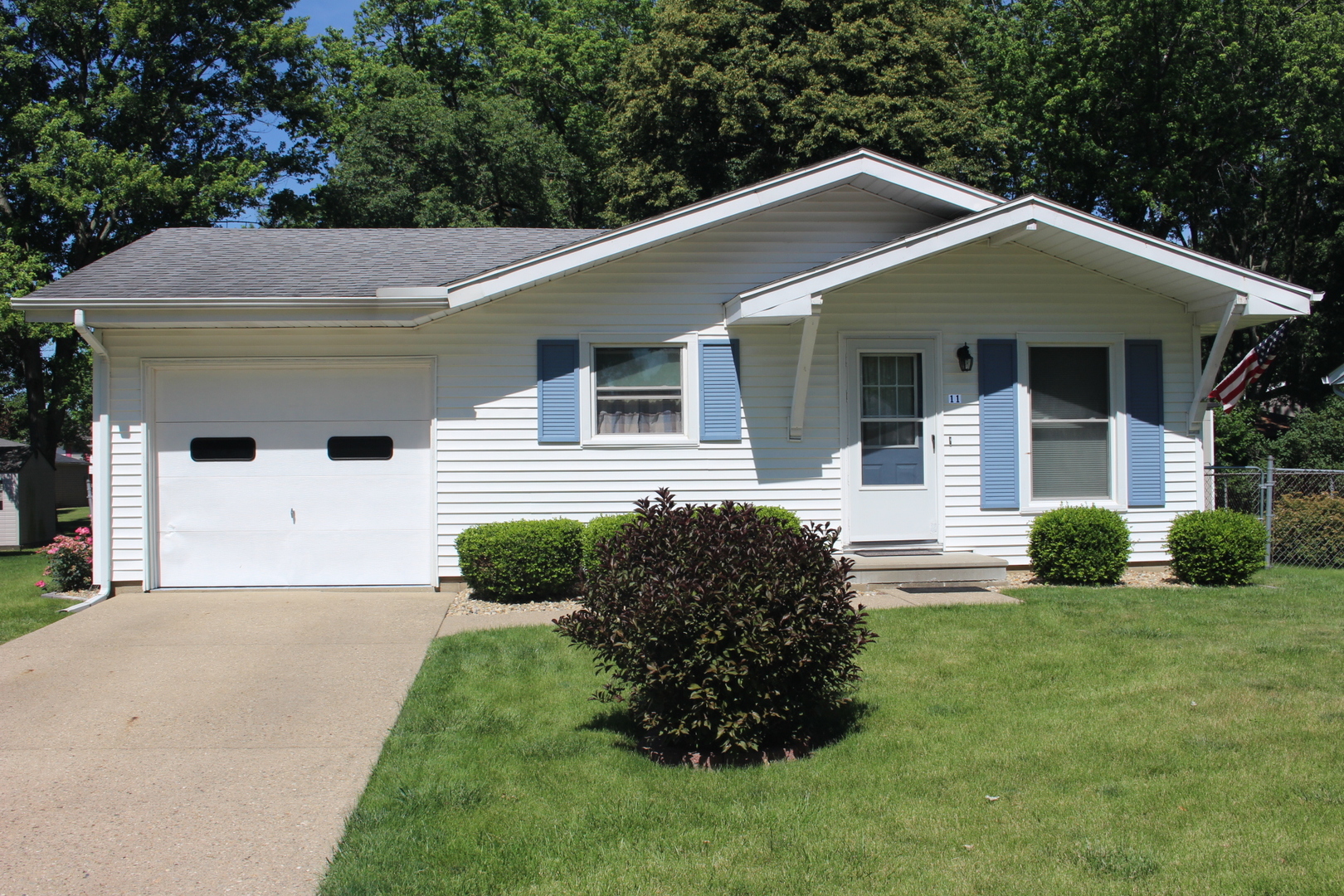 View Clinton, IL 61727 house