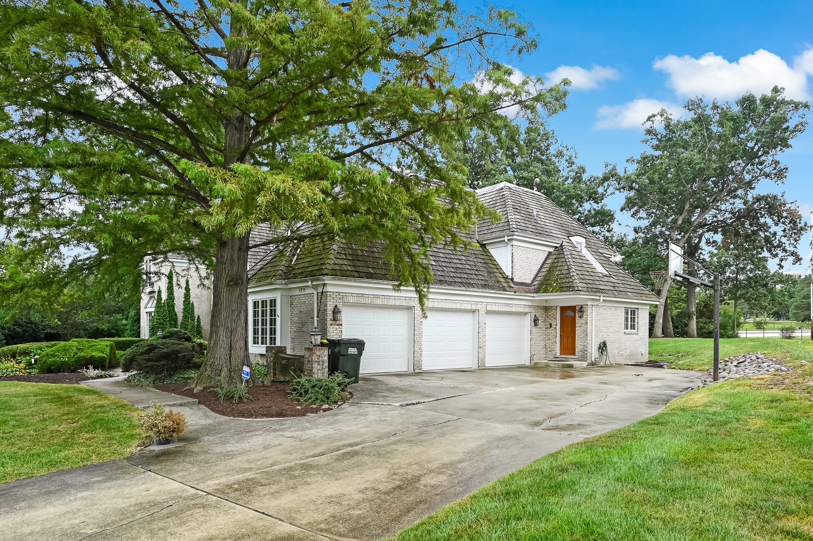 1711 Midwest Club Parkway