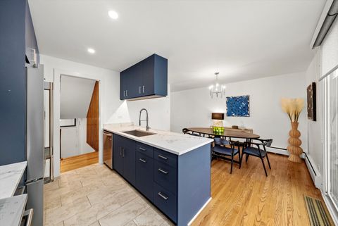 Tiny photo for 1452 E Park Place, Chicago, IL 60637 (MLS # 12476136)
