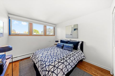 Tiny photo for 1452 E Park Place, Chicago, IL 60637 (MLS # 12476136)