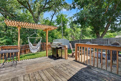 Tiny photo for 1705 88th Avenue W, Rock Island, IL 61201 (MLS # 12686884)
