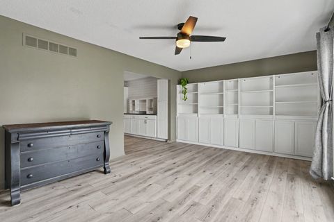 Tiny photo for 1705 88th Avenue W, Rock Island, IL 61201 (MLS # 12686884)
