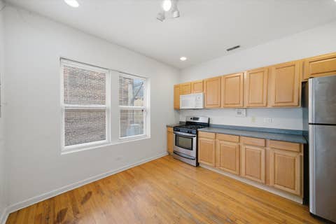 Tiny photo for 850 E 82nd Street #3, Chicago, IL 60619 (MLS # 12734531)