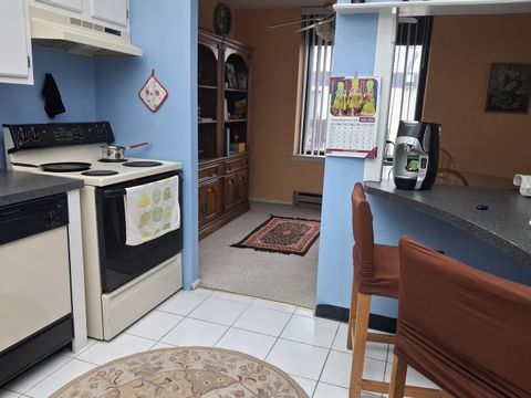 Tiny photo for 9701 N Dee Road #6M, Niles, IL 60714 (MLS # 12573251)