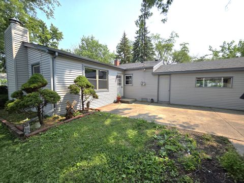 Tiny photo for 1712 Poplar Avenue, Hanover Park, IL 60133 (MLS # 12498497)