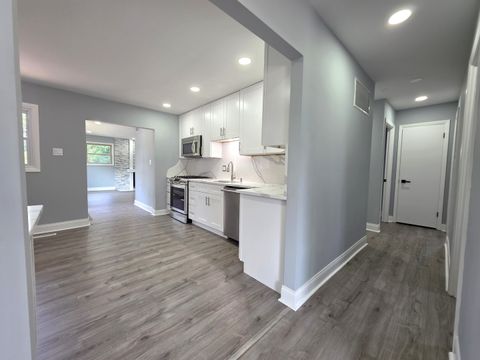 Tiny photo for 1712 Poplar Avenue, Hanover Park, IL 60133 (MLS # 12498497)