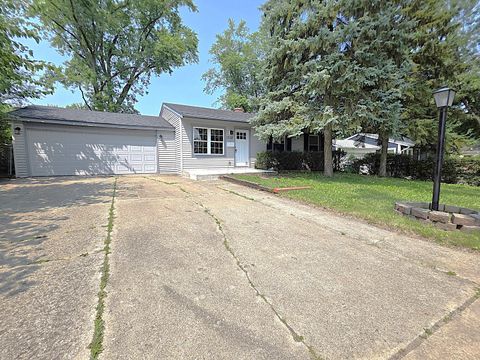 Tiny photo for 1712 Poplar Avenue, Hanover Park, IL 60133 (MLS # 12498497)