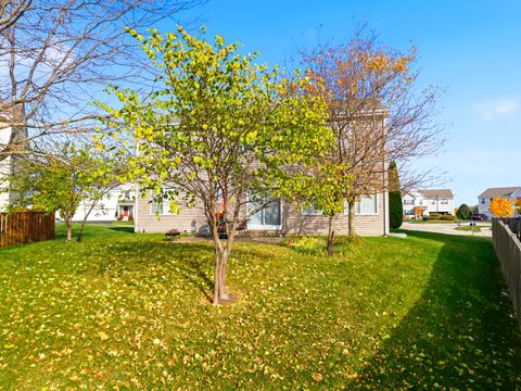 Tiny photo for 700 Brighton Drive, Pingree Grove, IL 60140 (MLS # 12508127)