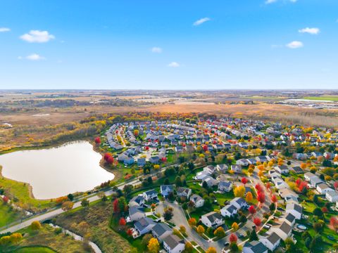 Tiny photo for 700 Brighton Drive, Pingree Grove, IL 60140 (MLS # 12508127)