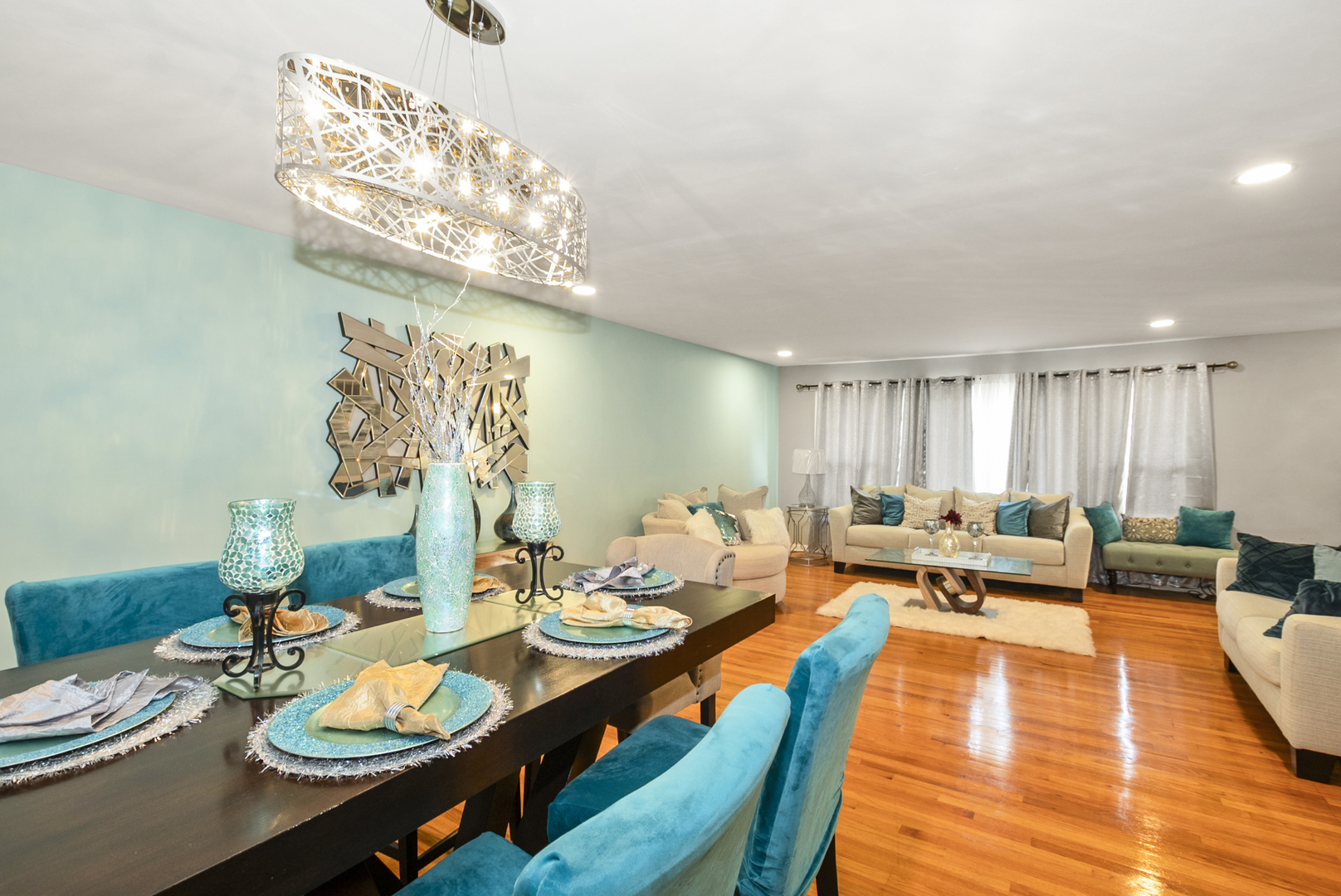 15206 S Ingleside Street