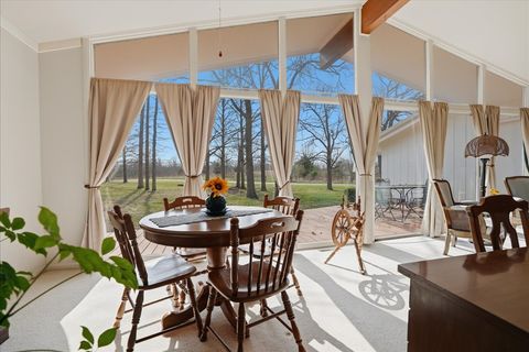 Tiny photo for 112 Peine Drive, Lexington, IL 61753 (MLS # 12605381)