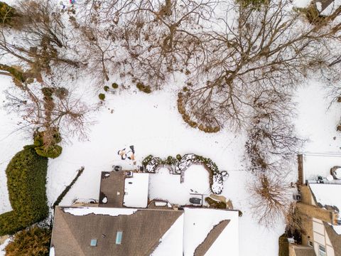 Tiny photo for 7624 Forest Hill Road, Burr Ridge, IL 60527 (MLS # 12559584)