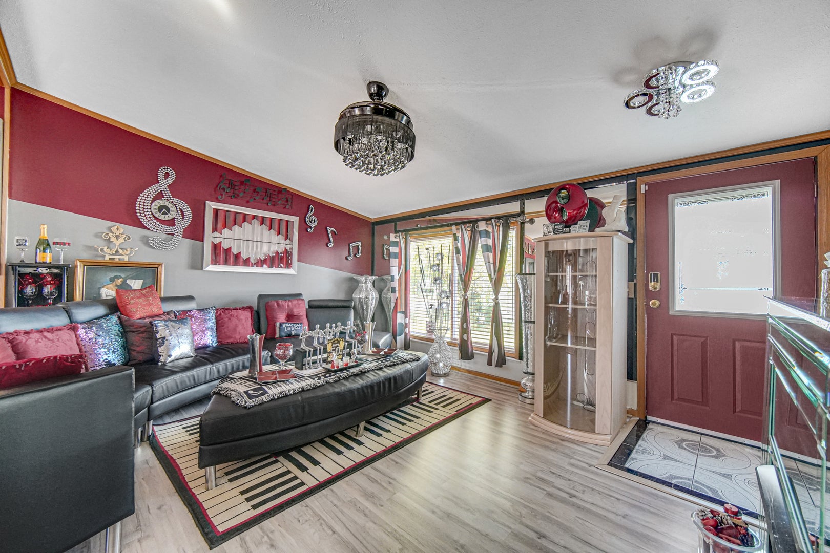 125 Cardinal Drive