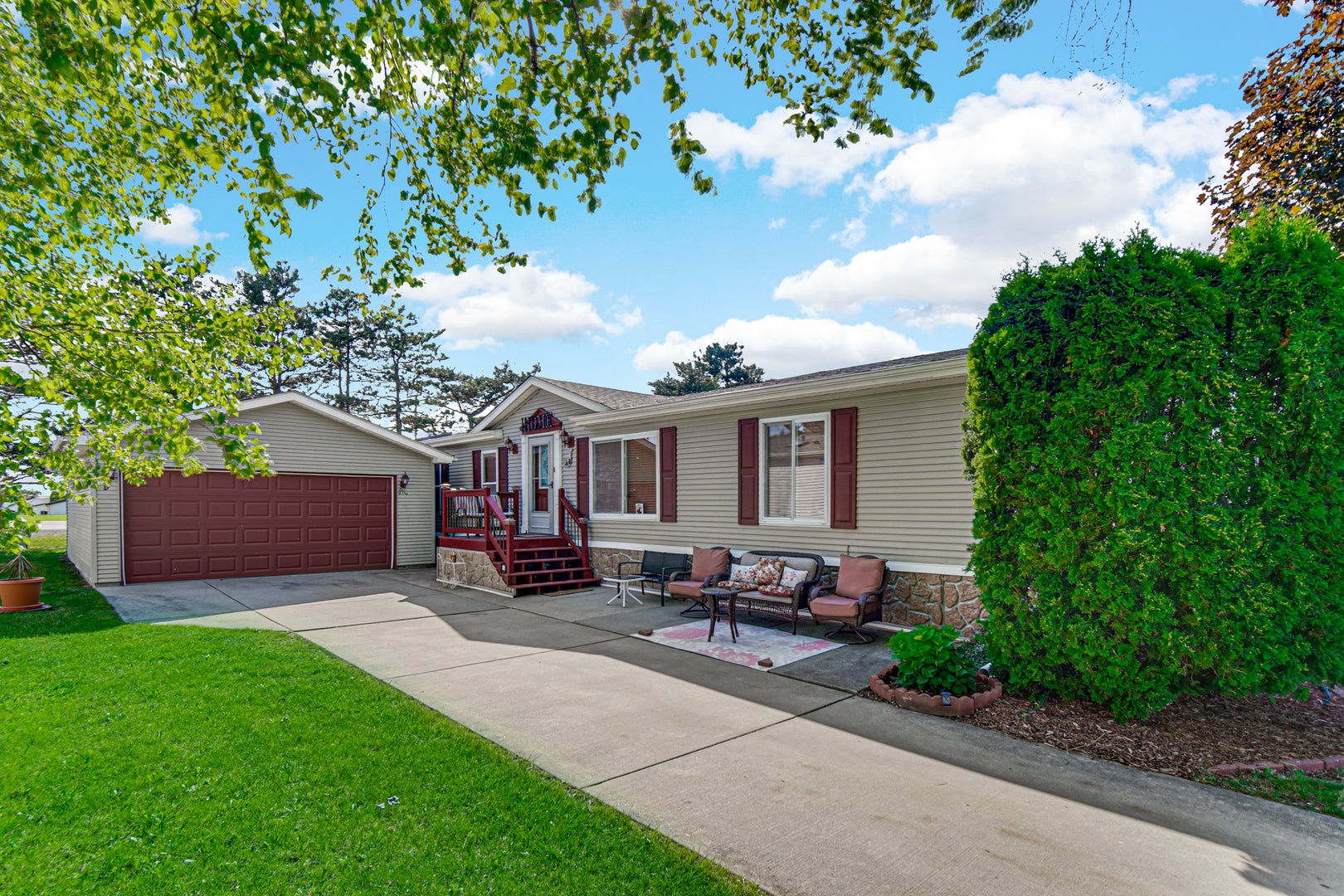 125 Cardinal Drive