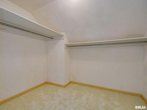 Tiny photo for 102 Lost Hollow Dr Drive, Salem, IL 62881 (MLS # EB459000)