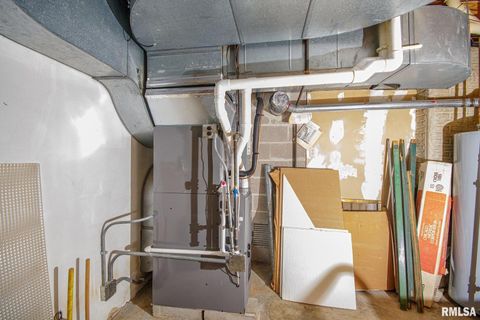 Tiny photo for 102 Lost Hollow Dr Drive, Salem, IL 62881 (MLS # EB459000)