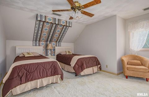 Tiny photo for 102 Lost Hollow Dr Drive, Salem, IL 62881 (MLS # EB459000)