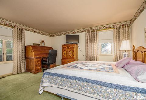 Tiny photo for 102 Lost Hollow Dr Drive, Salem, IL 62881 (MLS # EB459000)